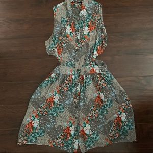 Forever 21 floral cut out sides sun dress